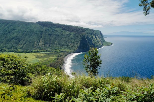 Have you heard about the hawaiian island that’s so secret it earned the nickname “the forbid. Waipio Valley Off Roading On The Big Island Of Hawaii City Nibbler