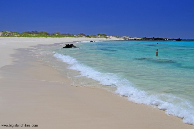 The big island is a true paradise, and has quite some amazing white, black, and green sand beaches! Makalawena Beach Big Island Hikes