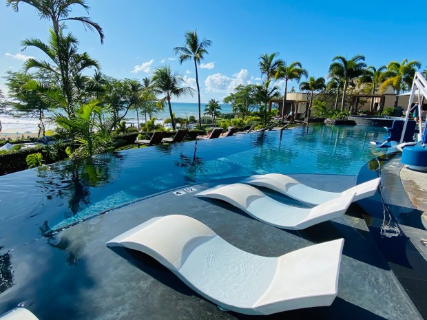 Based in haiku, this company organizes property rentals in numerous destinations througho. Review Marriott Platinum Upgrade And Benefits At The Westin Hapuna Beach Resort On The Big Island